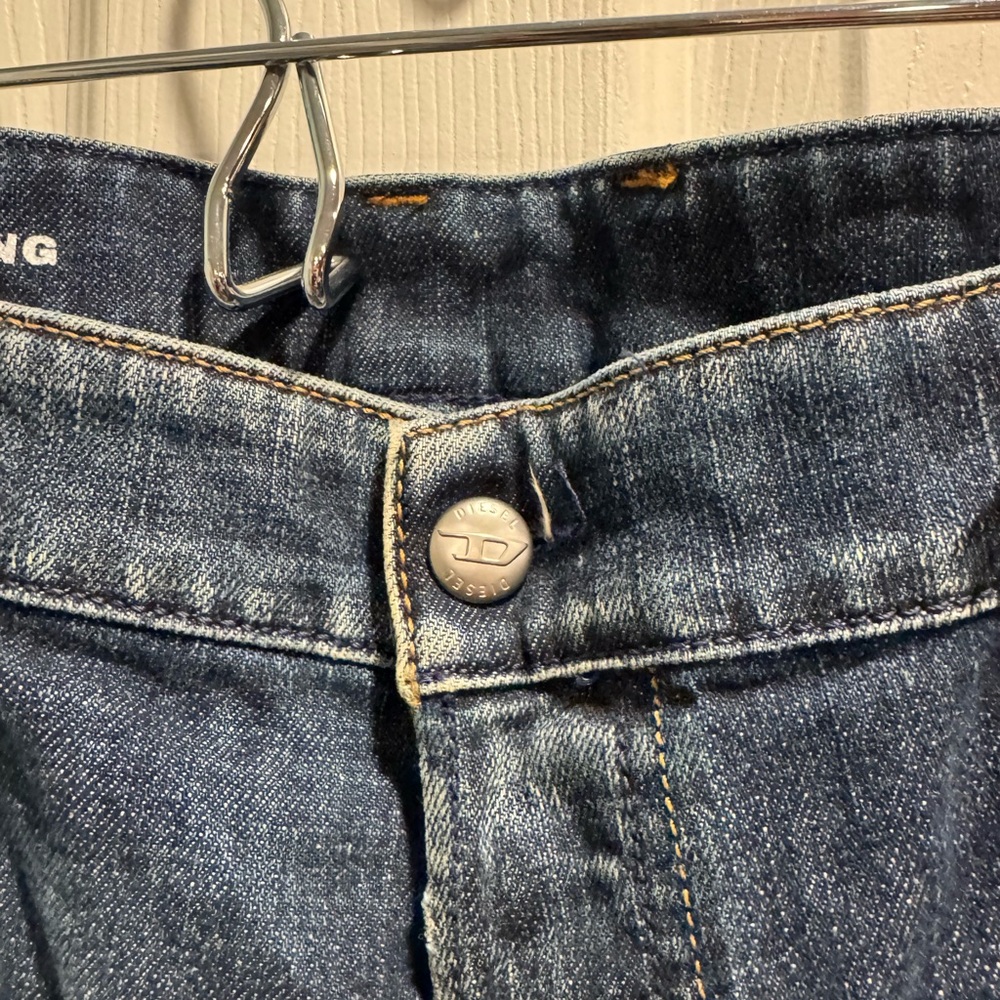 Diesel Jeans - Picture 3 of 12